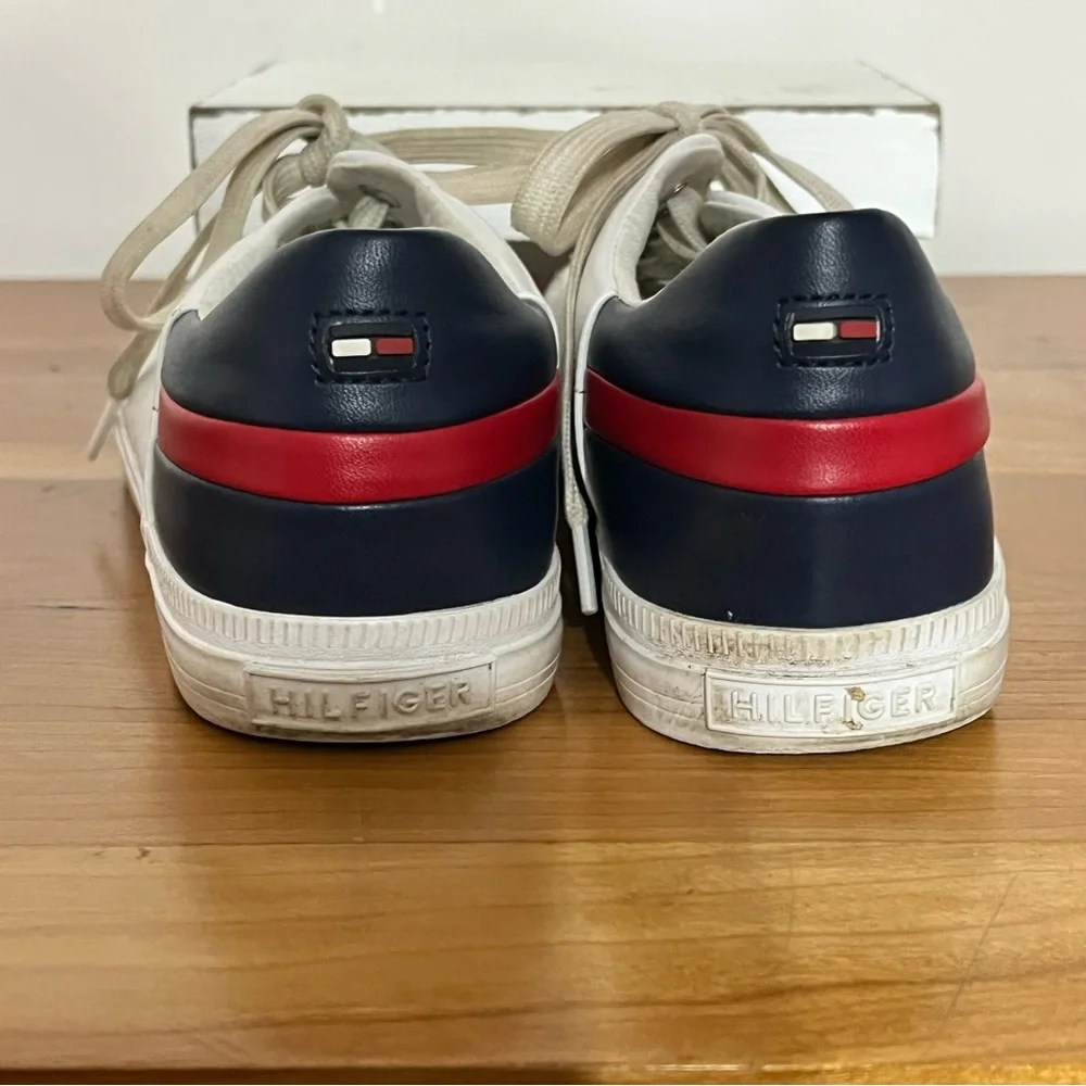 Tommy Hilfiger Womens 6.5 Laddin Casual‎ Lace Up Sneakers White Faux Leather